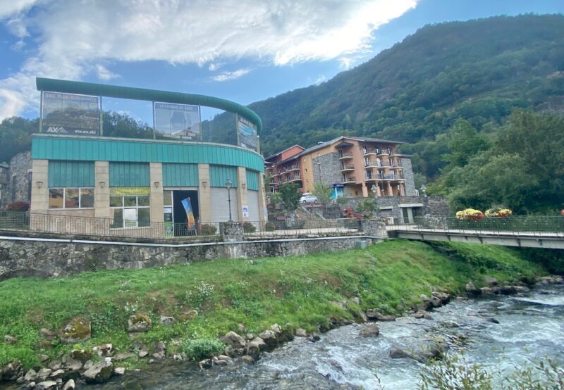 Ax-les-Thermes, French Pyrenees. Image © PlanetSKI